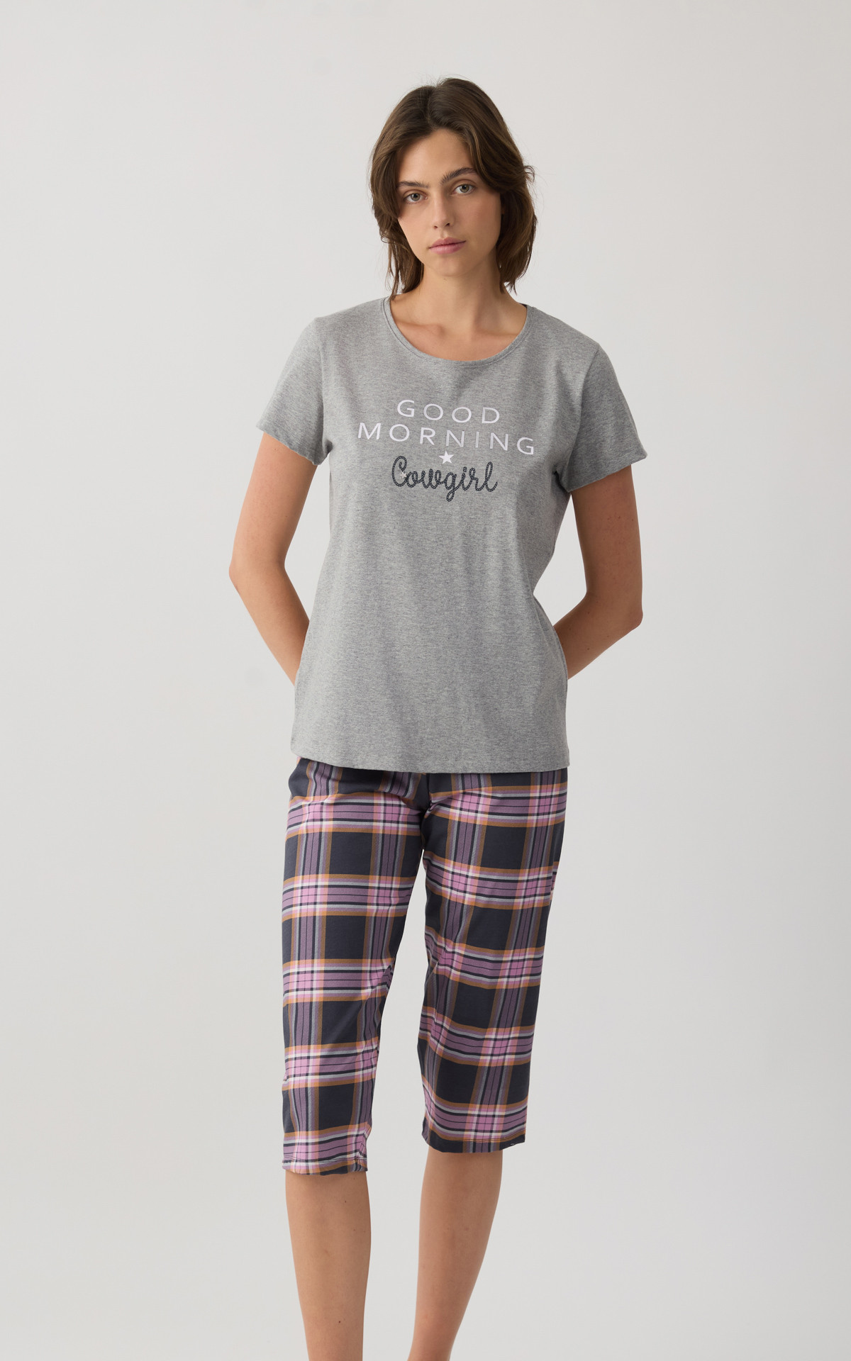 Minerva Rodeo GirlΓκρι Βαμβακερή Γυναικεία Κοντομάνικη Κάπρι Πυτζάμα